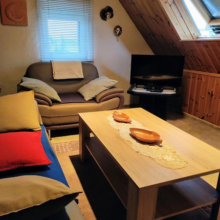 Ferienappartement Obrigheim موسباخ المظهر الخارجي الصورة